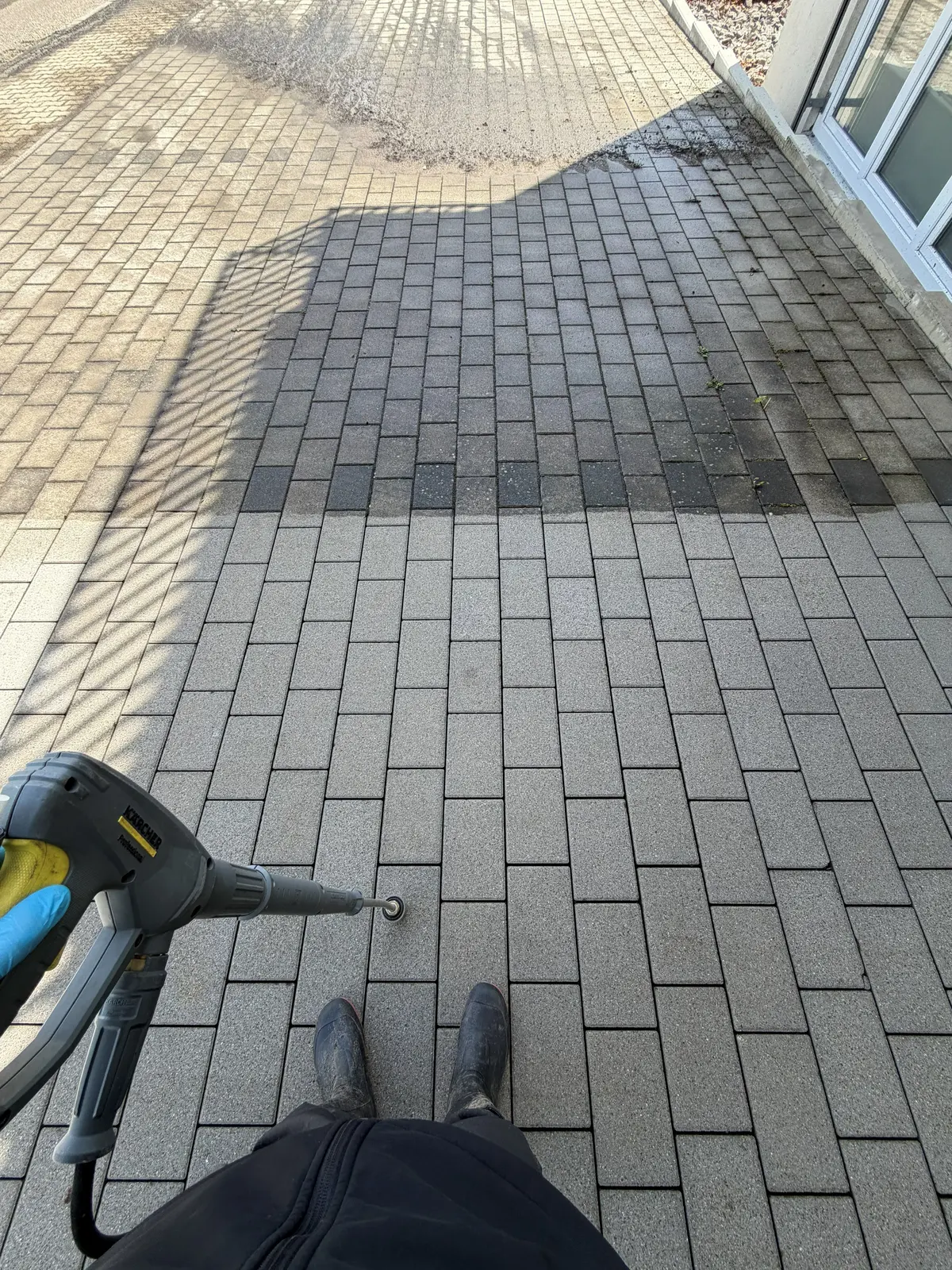 Pflasterreinigung mit Hochdruck